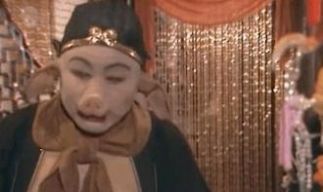 渣渣辉你回去问问阿姨就问她过年要女婿吗GIF表情包分享
